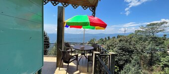 Cozy Garden Retreat – A Peaceful Getaway for Nature Lovers!