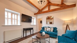 Unclassified image, 4 of 16, button - Gannet Cottage (Bridlington)