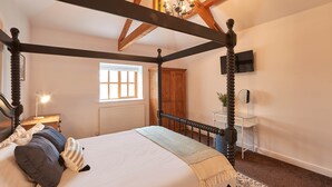 House | 1 bedroom, iron/ironing board, WiFi (free), individually decorated - Guillemot Cottage (Bridlington)