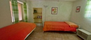 2 bedrooms, free WiFi, bed sheets