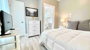 4 Schlafzimmer, Bügeleisen/Bügelbrett, kostenloses WLAN, Bettwäsche