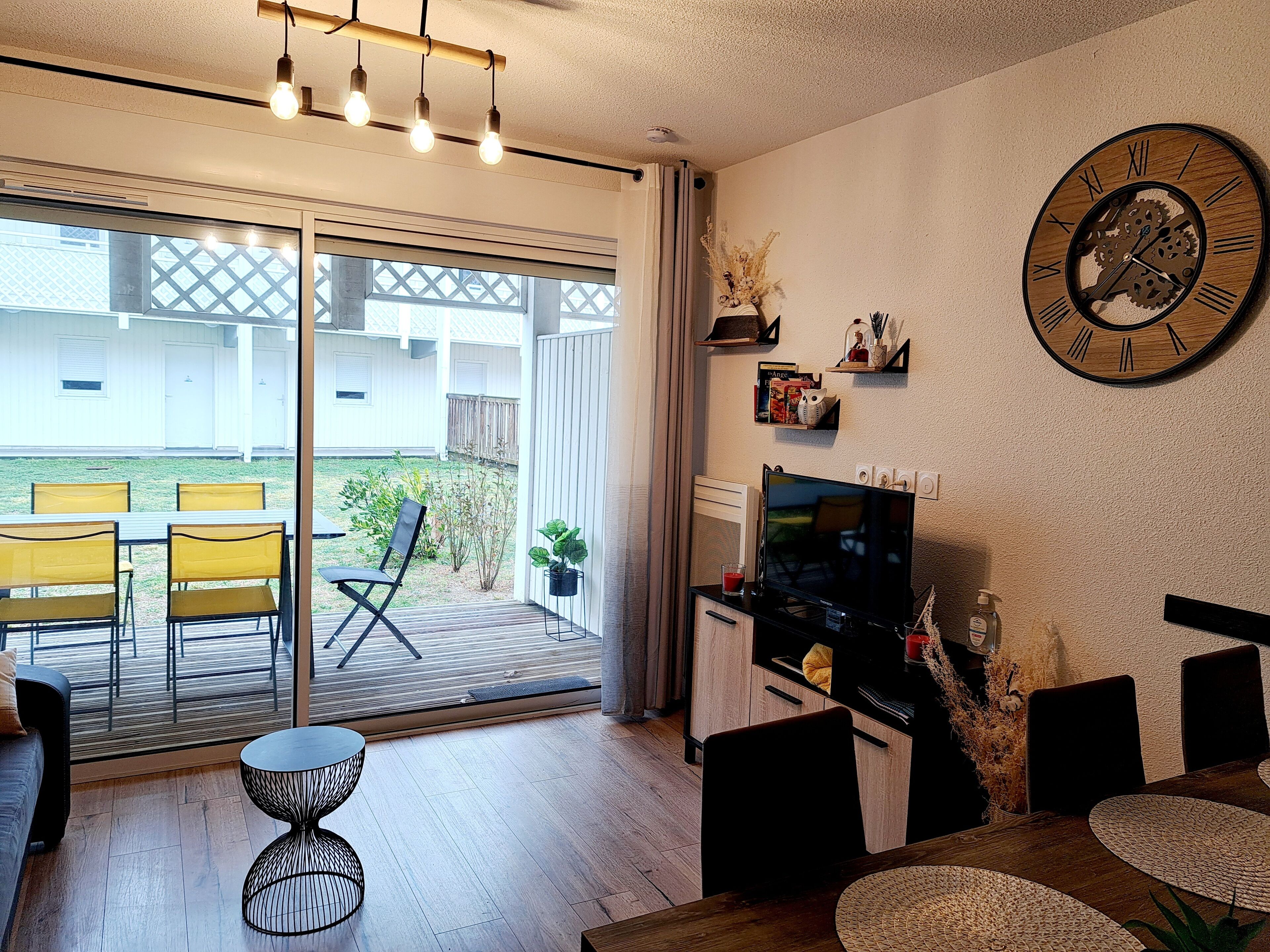 Appartement Acceuillant en Bord de Plage et du Courant