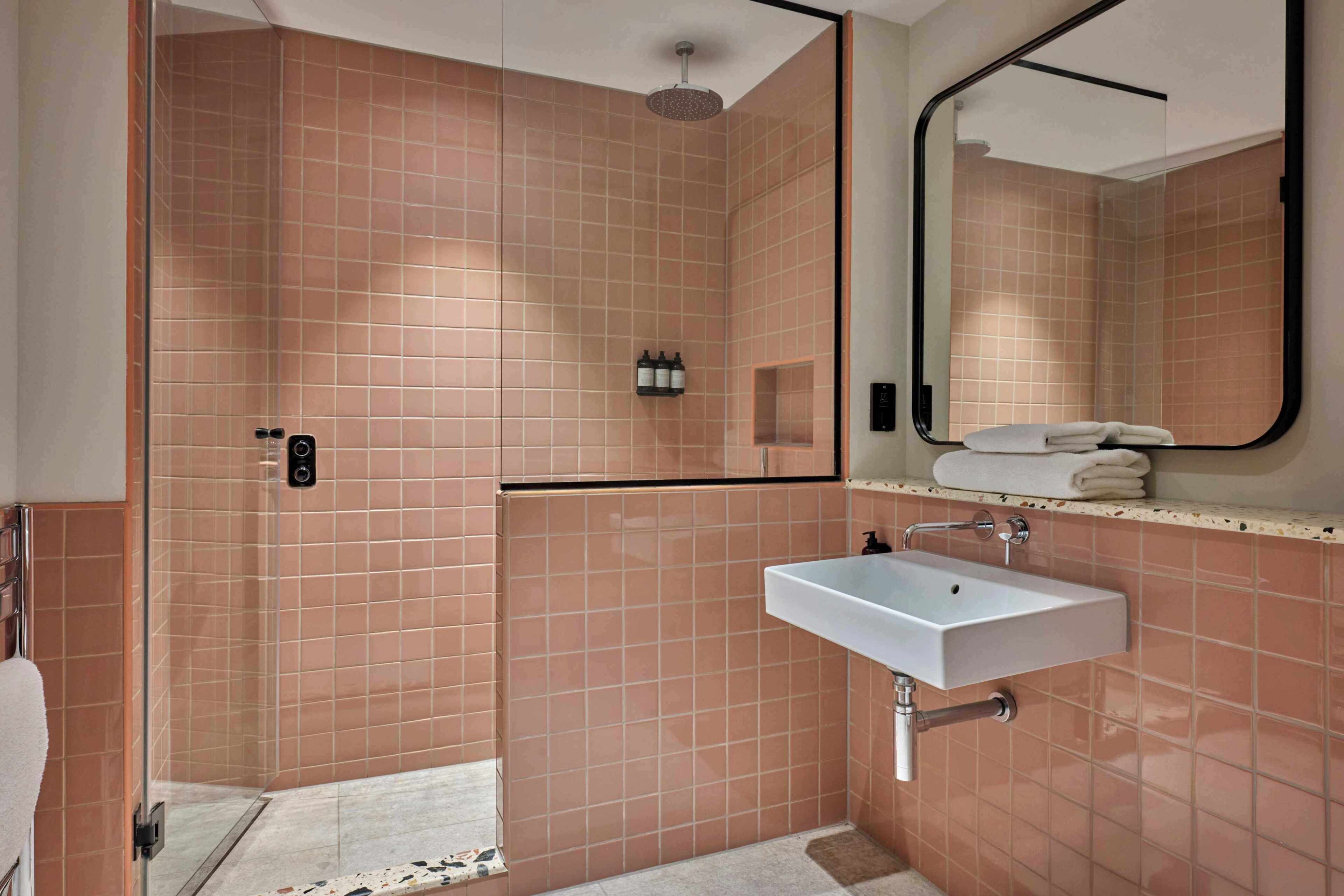 Two Bedroom Terrace Suite | Bathroom