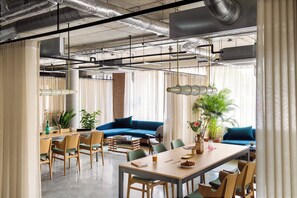 Sala de estar en el lobby