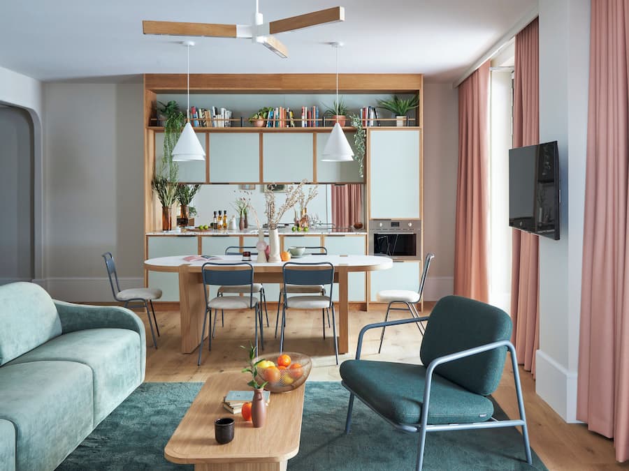 42-inch Smart TV with digital channels, TV