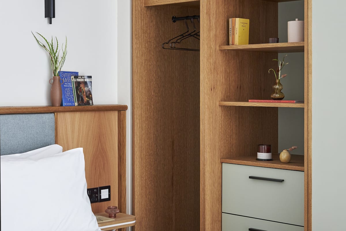 1 bedroom, in-room safe, desk, laptop workspace