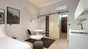 Studio | 1 bedroom, soundproofing, free cribs/infant beds, free WiFi
