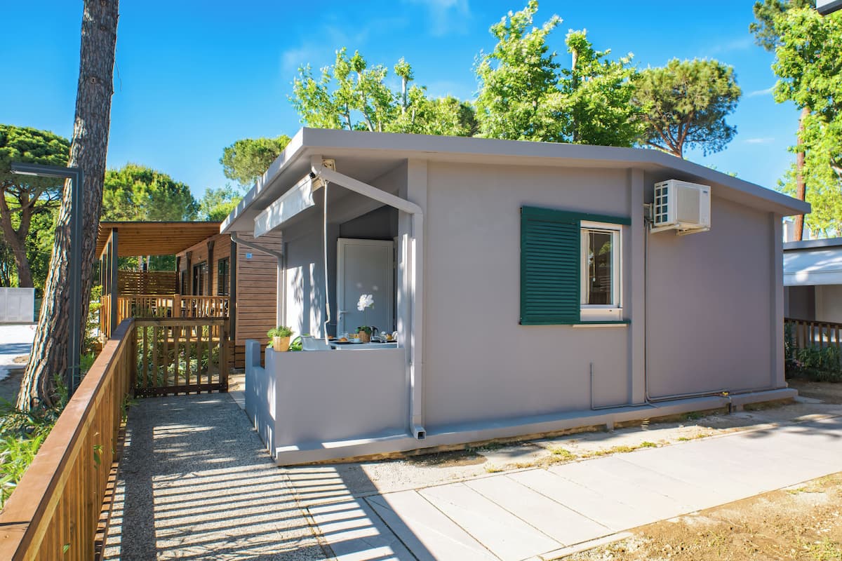 Bungalow Comfort A | Blendingsgardiner og barnesenger