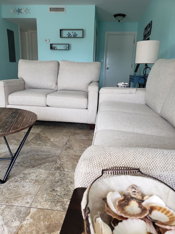 Perfect Location!<br>beautiful!<br>clean!<br>heated Swimming Pool!<br> - Sarasota, FL