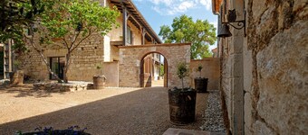Bastide Rémence - Picturesque farmhouse with swimming pool
