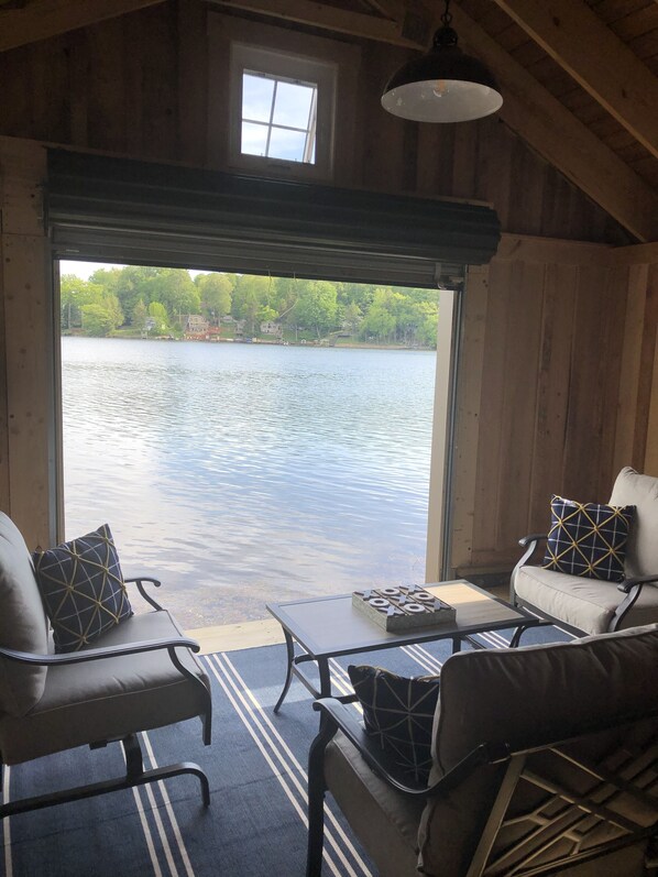 Interior - Hidden Cove (Findley Lake)