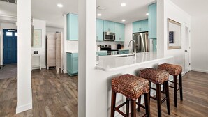 Private kitchen - Oceanfront Penthouse w/ Tons of Space and a Pool (Ocean City)