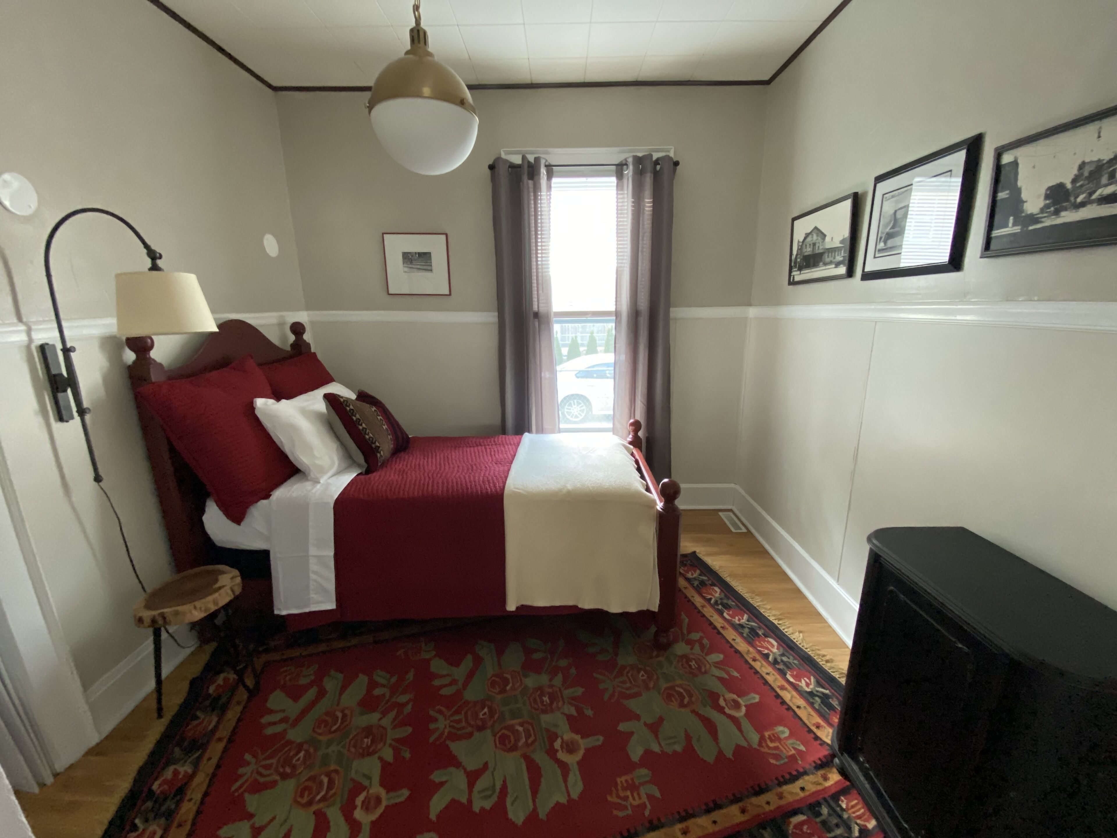 Cozy & Quaint 4 Bed Near Lambeau/Hospitals