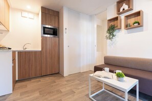 Casa Mobile 3 camere letto, animali non ammessi | Oppholdsområde | En 22-tommers Flatskjerm-TV med Parabol-TV samt TV