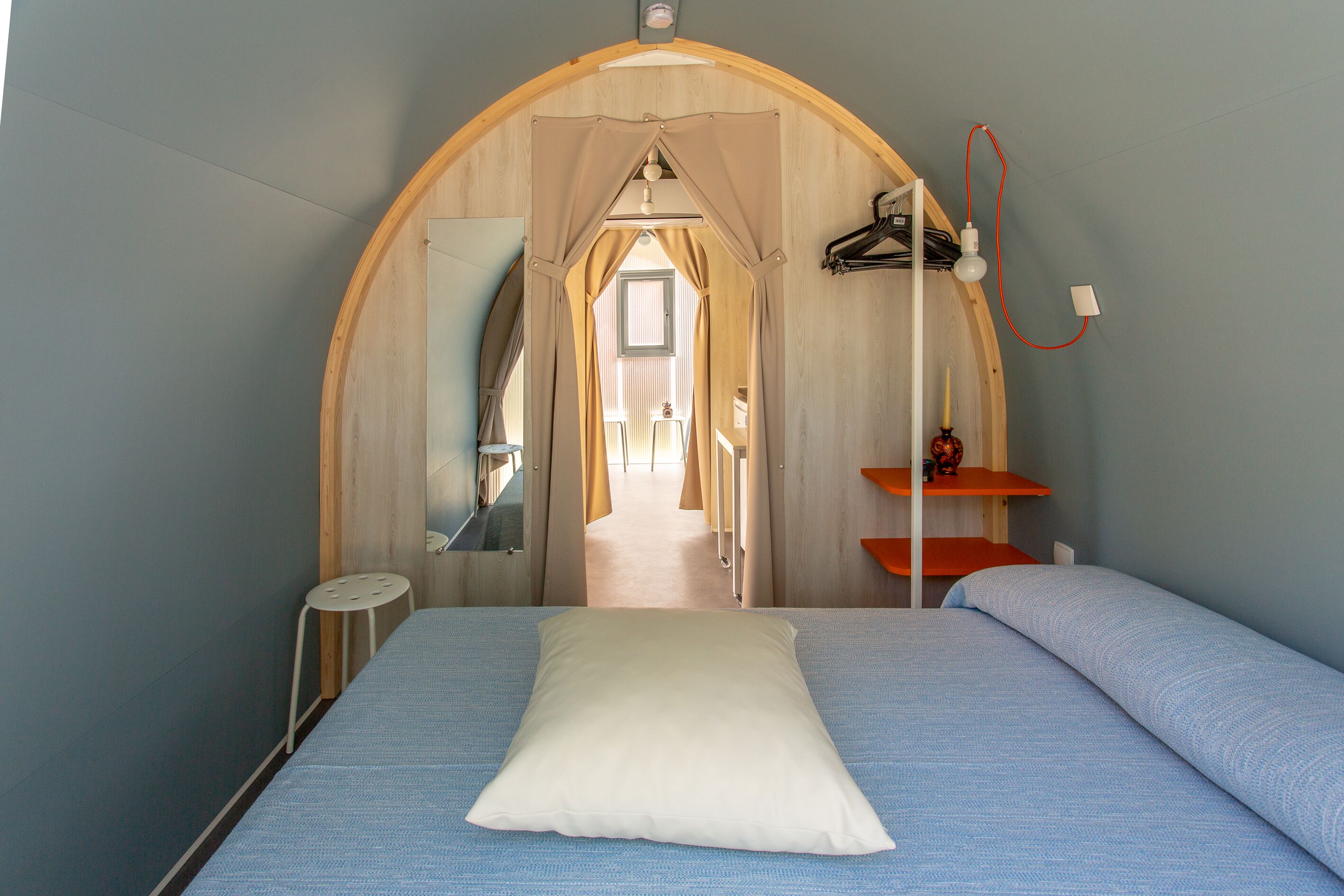 Comfort Tent | 高級寢具、遮光布/窗簾