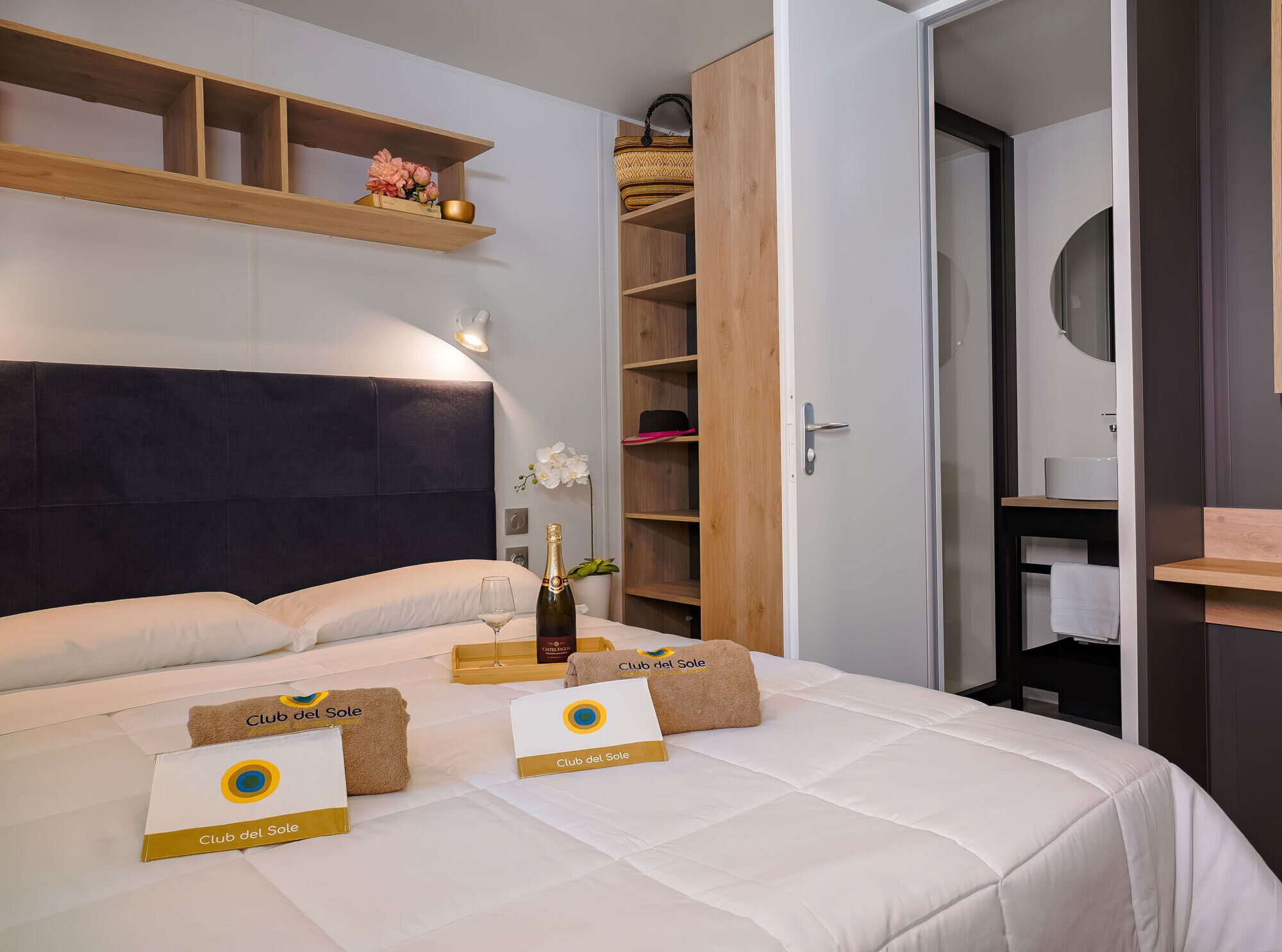 Casa móvil Deluxe | Cortinas opacas