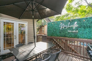 Unclassified image, 3 of 41, button - Stunning Nashville Charm - Convenient to Downtown (Nashville)