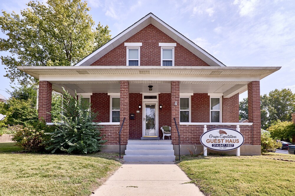 Whole House Rental -In the Heart of Historic Hermann, Missouri
