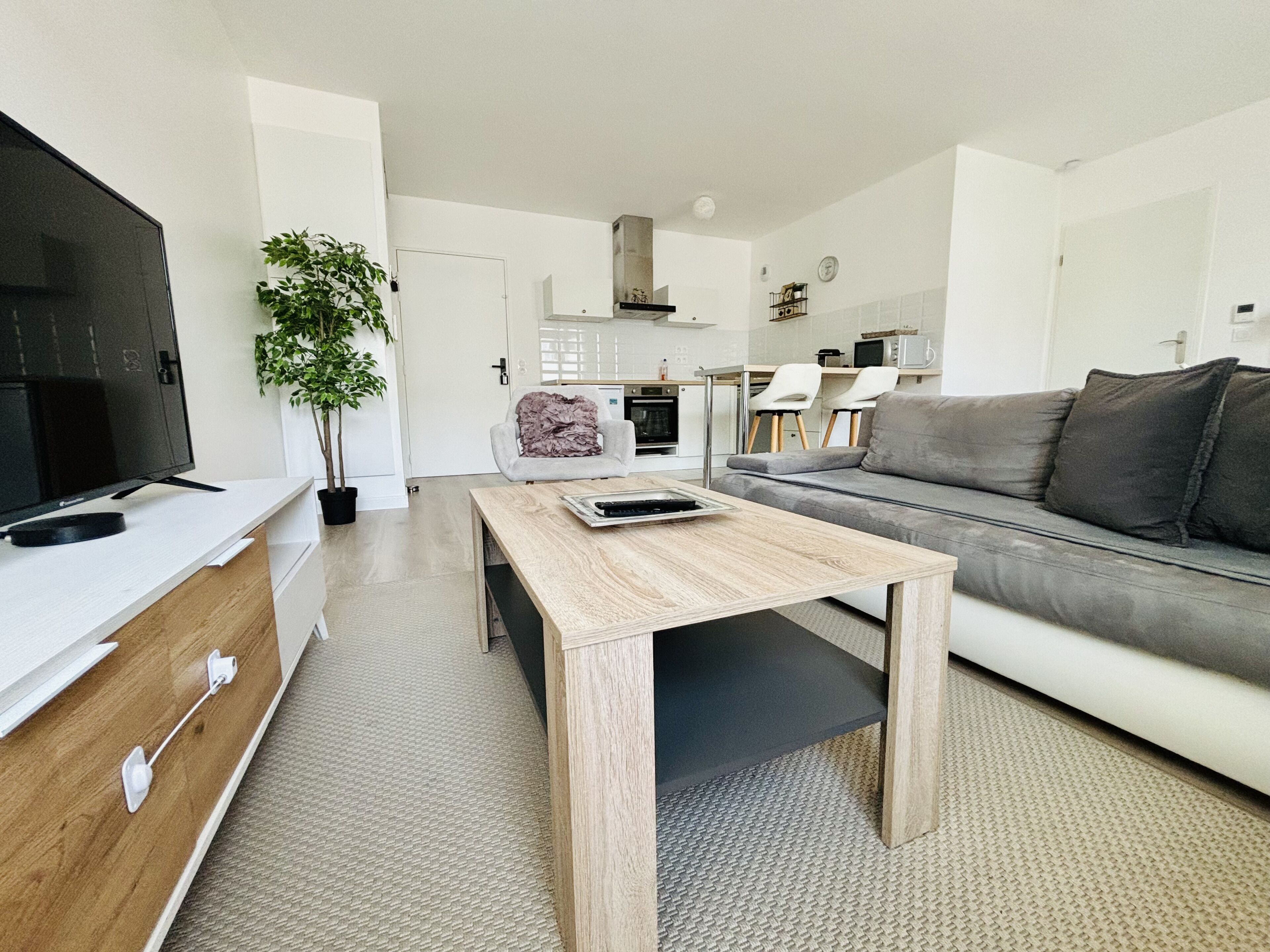 ★ Cosy Apartment Near Disneyland Paris ★