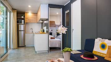 Superior Mobile Home | Ruang tamu