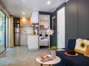 Superior Mobile Home | Living area - Club Del Sole Marina Romea Easy Camping Village (Ravenna)