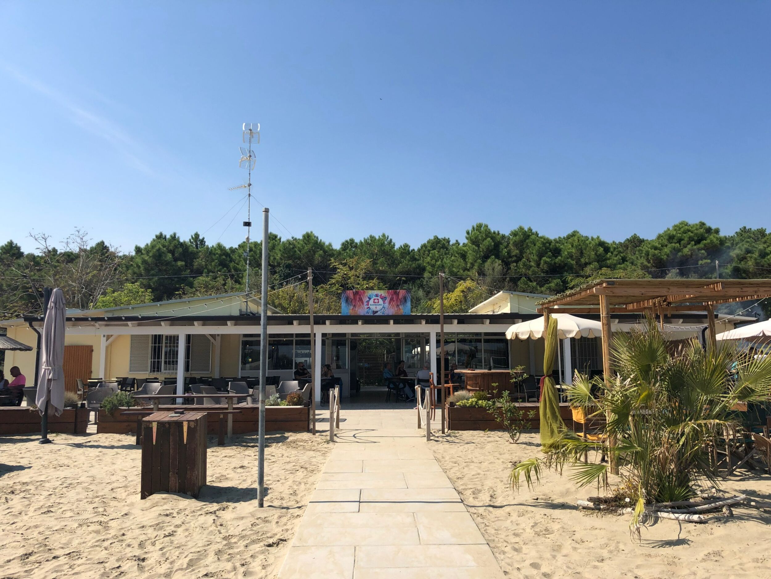 Beach bar