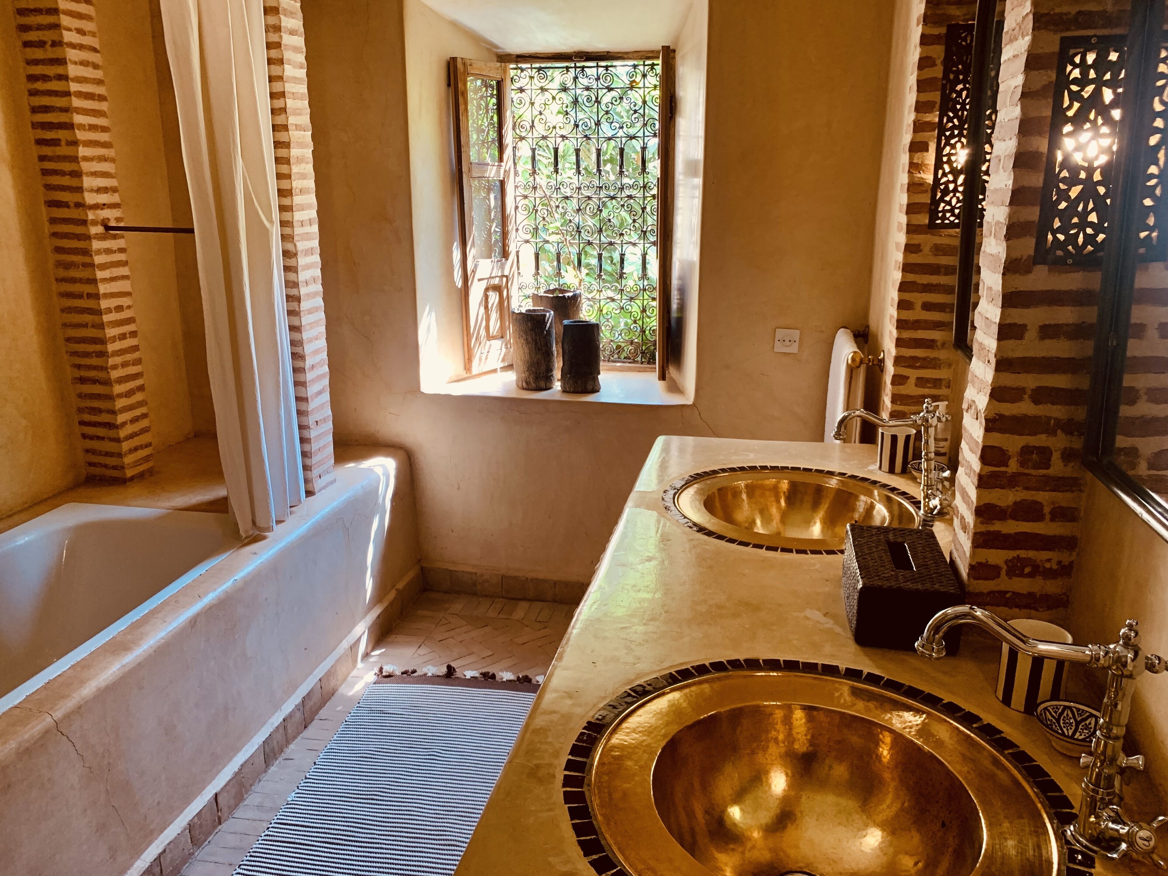 Photo - Dar Chibania