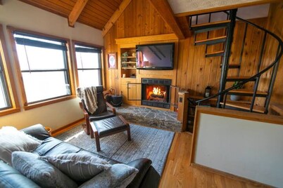 Cozy ski cabin in Canaan Valley nr ski resorts