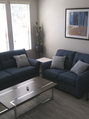 Televisión, Hulu y servicios de streaming 