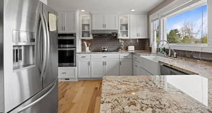 Cabernet Compound 3065 Brisbane Dr