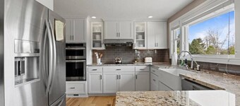 Cabernet Compound 3065 Brisbane Dr