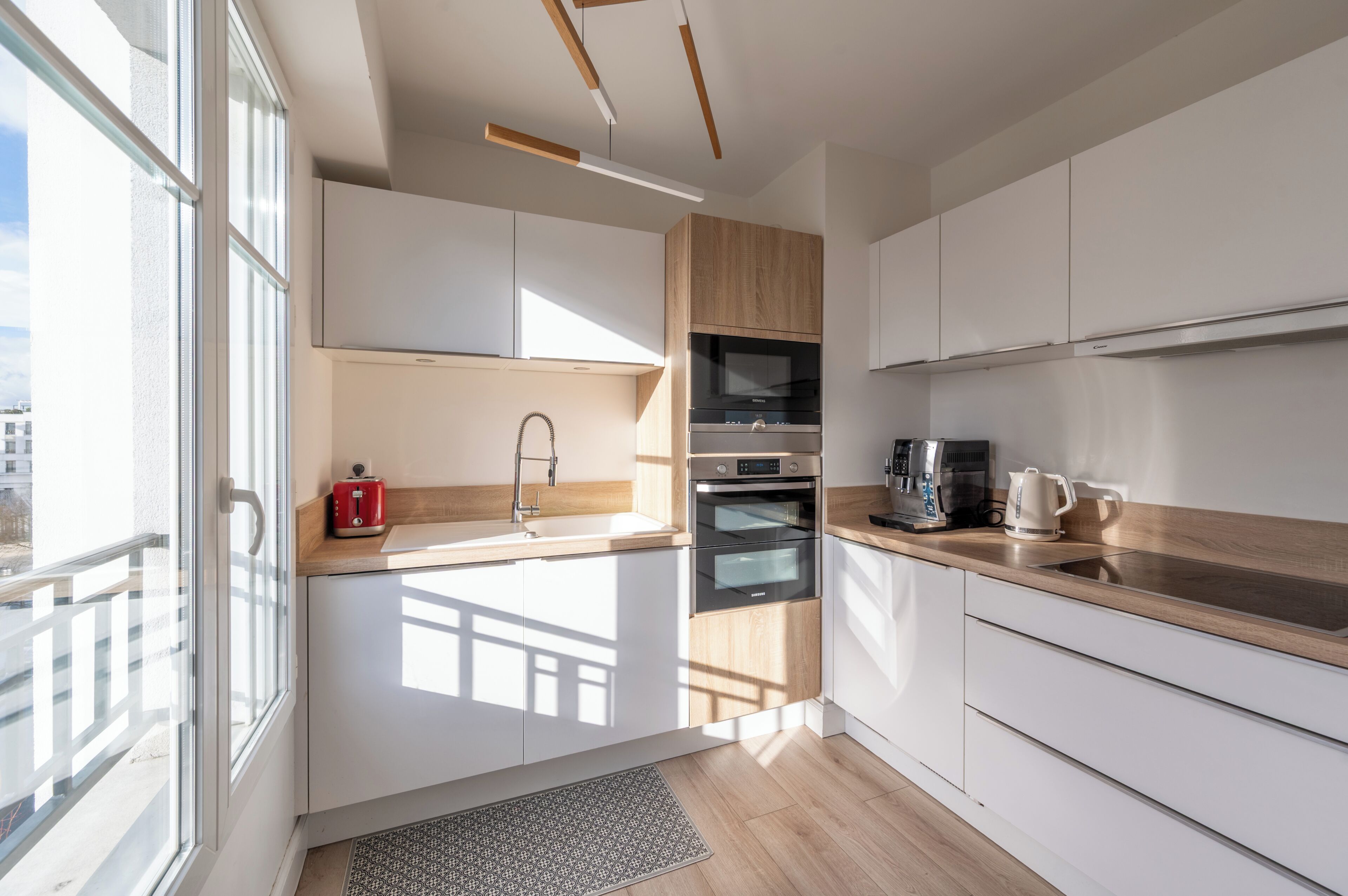 Refrigerador, microondas, horno, placa de cocina