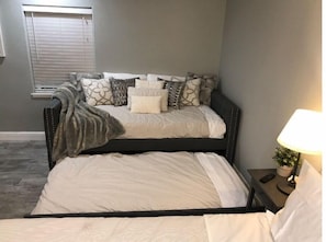 1 bedroom, iron/ironing board, travel cot, free WiFi