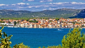 Unclassified image, 2 of 18, button - Room in Vodice with Balcony, Air condition, WIFI (4826-1) (Vodice)