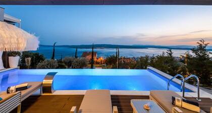 Luxury Villa Brilliance with Pool