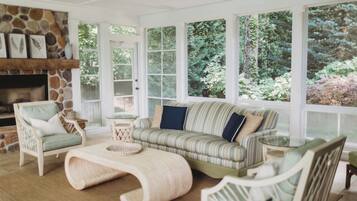 Smart TV, fireplace, video games, foosball