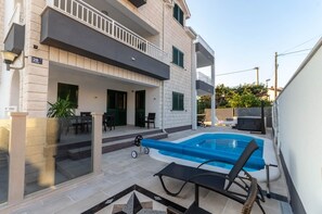 Terrace/patio - Apartment in Supetar with Terrace, Air condition, WIFI (3553-4) (Supetar)