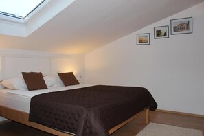 1 slaapkamer, een kluis op de kamer, gratis wifi, beddengoed