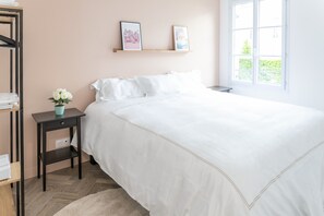 3 Schlafzimmer, Reisekinderbett, WLAN