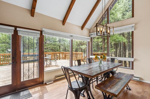 Quiet Forest Retreat in Historic Fort Valley