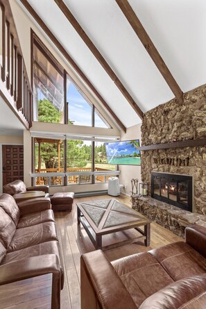 Smart TV, fireplace, table football, ping pong