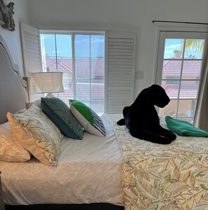 1 chambre, fer et planche à repasser, accès au Wi-Fi (inclus)