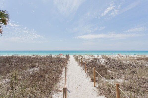 Strand