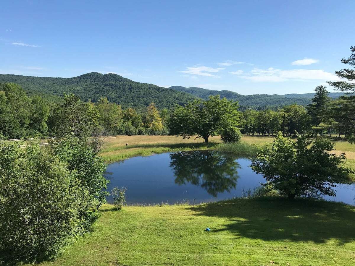 Huge Home with Private Pond - Ideal Remote Getaway for Family, Friends & More