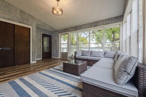 Smart TV, fireplace, table football, ping pong