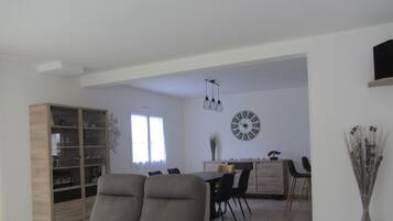 TV, table football, ping pong, books