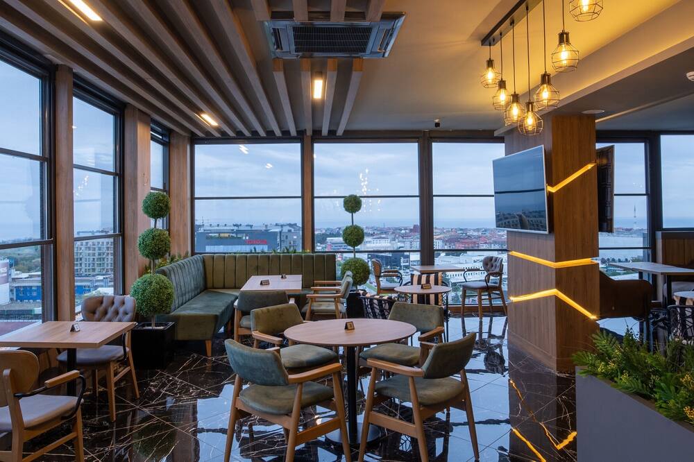 Ramada Encore by Wyndham Istanbul Avcilar