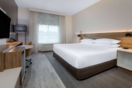 Wyndham Garden Orlando Airport - Image 53