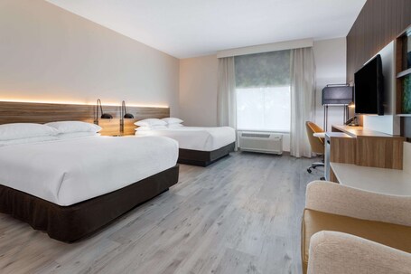 Wyndham Garden Orlando Airport - Image 37