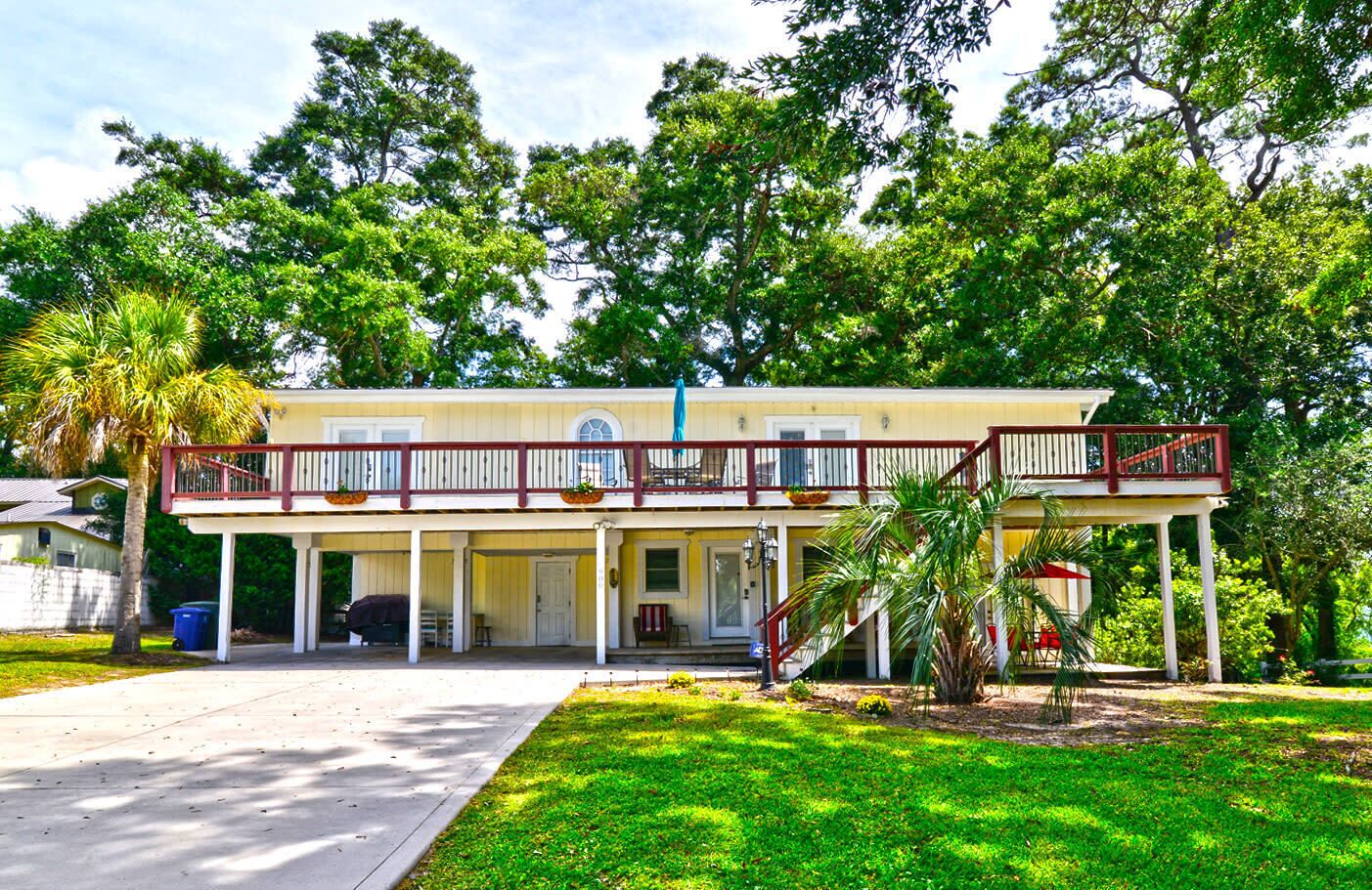 Huge House and Sun Deck in Cherry Grove